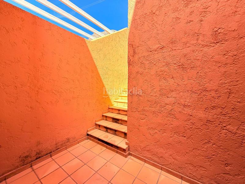 Foto 1b2f7d46-d7af-448e-a88c-b3e79beb96a1. Haus mit heizung parking pool in Mascarat Altea