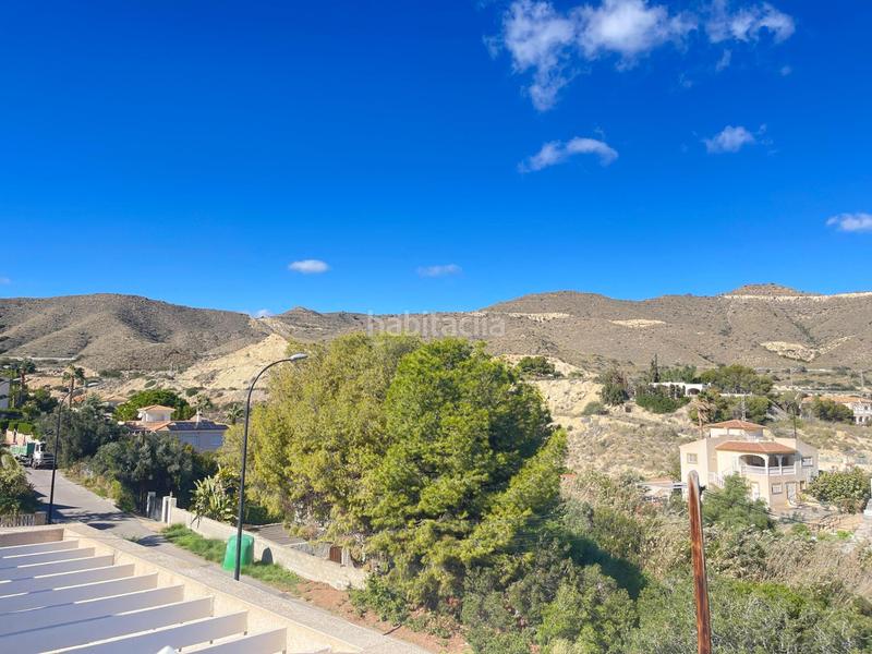 Foto 0e5fd13f-4459-4651-8d4d-f0bbc2258582. Chalet  en campello con reforma a estrenar !!! en Campello (el)