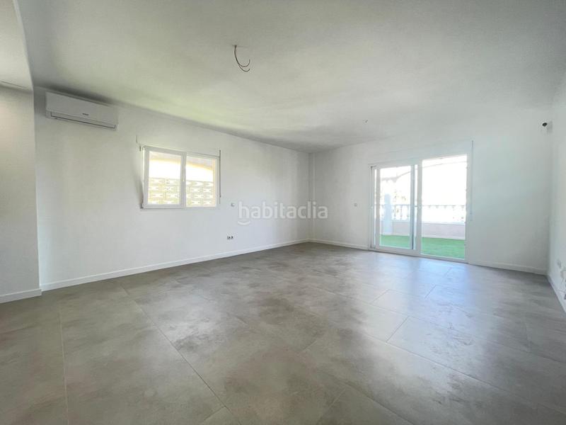 Foto 10047931-1dbc-4bd4-a622-12deb740e74c. Chalet  en campello con reforma a estrenar !!! en Campello (el)