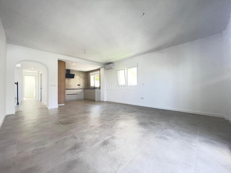 Foto 279712b0-f7b9-464a-9bf8-71699434b782. Chalet  en campello con reforma a estrenar !!! en Campello (el)