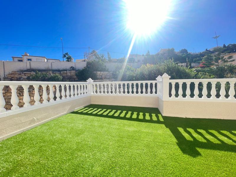 Foto 31223020-68e8-4b8e-a1fc-06be6622d204. Chalet  en campello con reforma a estrenar !!! en Campello (el)