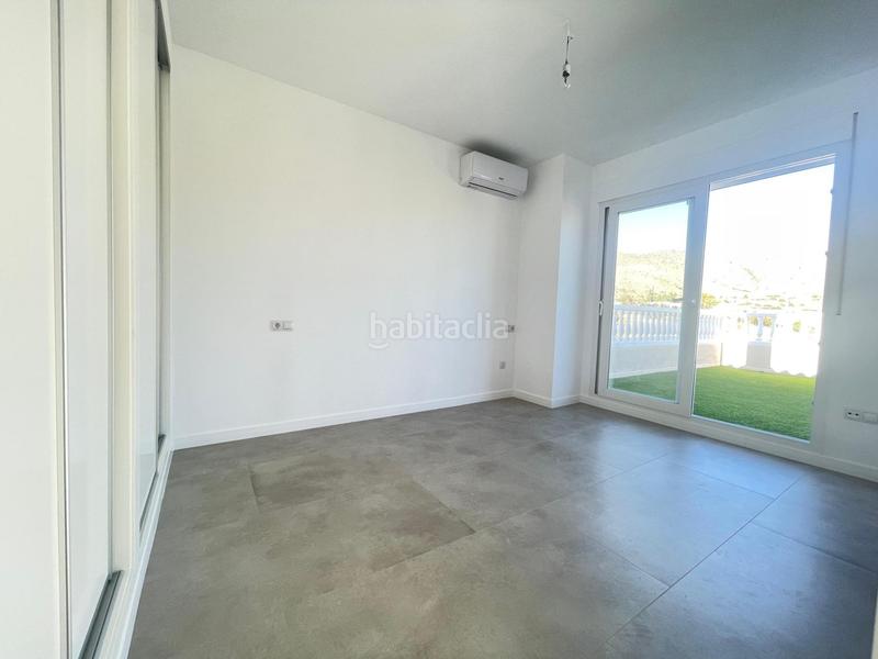 Foto 951e309f-325c-4645-a14e-77a5c0e5a9d0. Chalet  en campello con reforma a estrenar !!! en Campello (el)