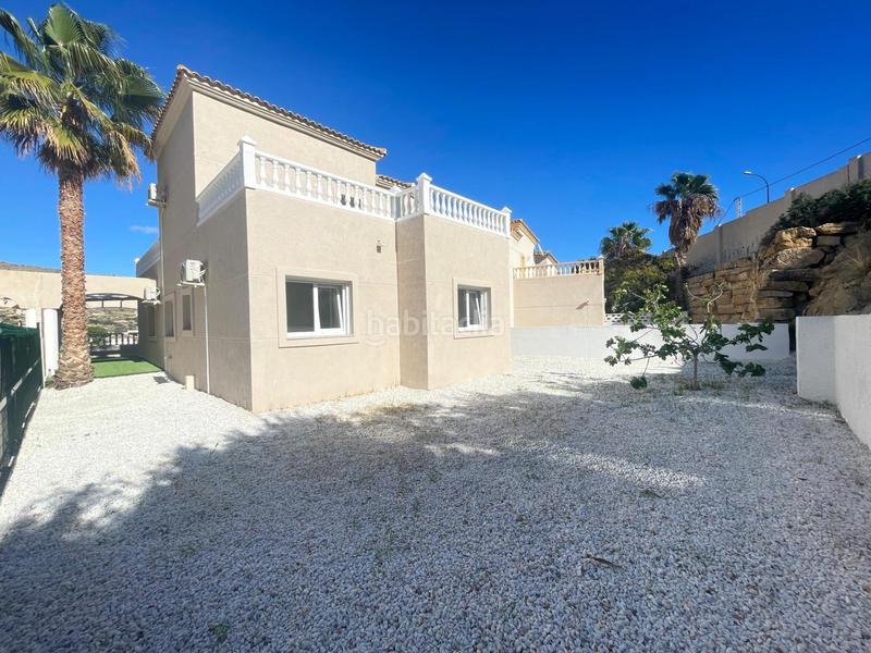 Foto cab81ebc-9c12-4115-8873-d513c0d74181. Chalet  en campello con reforma a estrenar !!! en Campello (el)