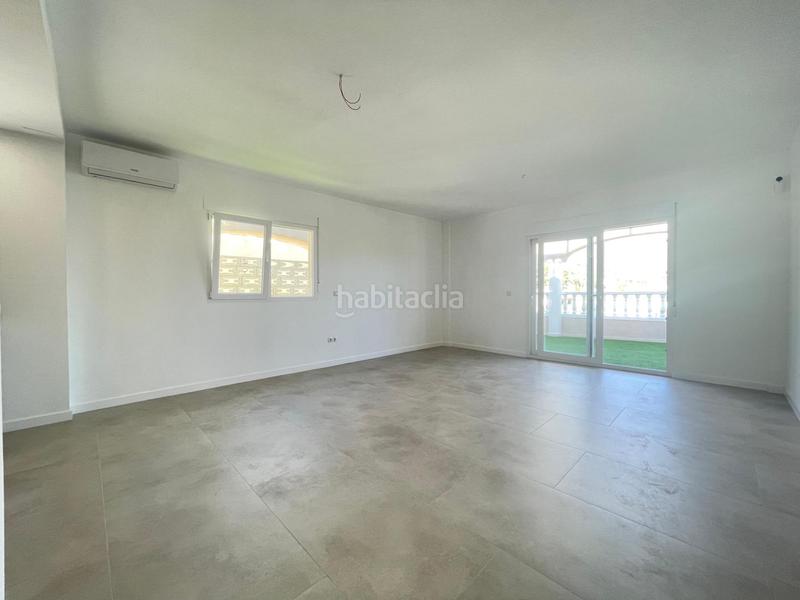 Foto d3f045e9-f6e9-4a6c-b10c-0fd5005011a7. Chalet  en campello con reforma a estrenar !!! en Campello (el)