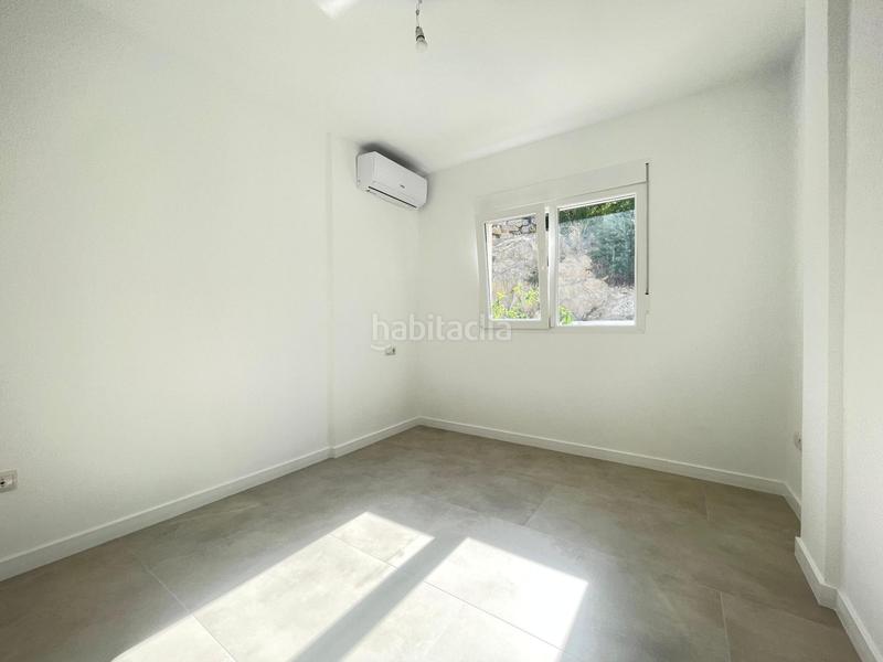 Foto da63b78a-e37d-4517-baf6-13a2a68fba98. Chalet  en campello con reforma a estrenar !!! en Campello (el)