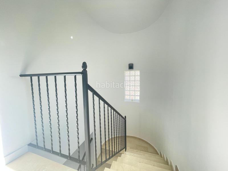 Foto e51a9bbd-53d7-4858-81b3-ae27eb8d7341. Chalet  en campello con reforma a estrenar !!! en Campello (el)