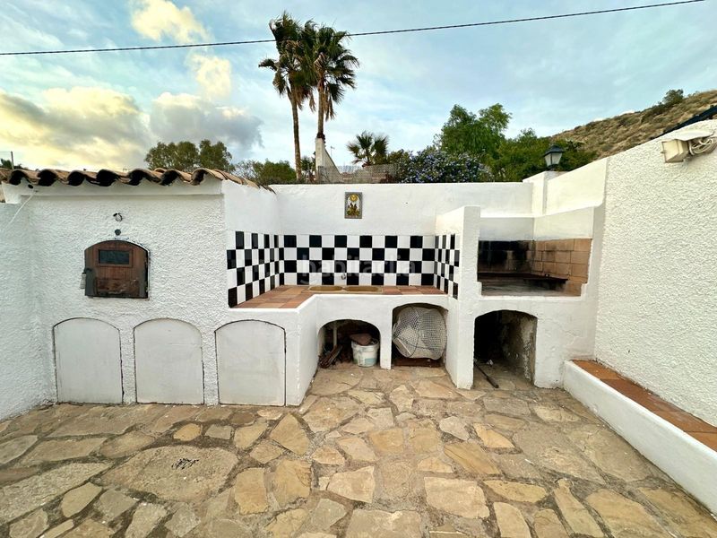 Foto faeaac2f-6708-408d-a68b-0ae5cd2aa171. Xalet amb aparcament a Pueblo Acantilado-Lanuza Campello (el)