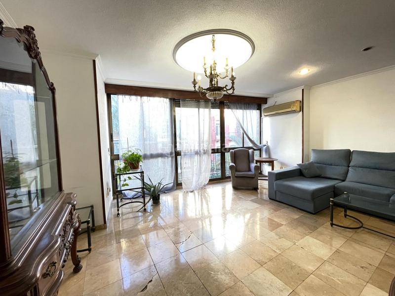 Foto 360b4bff-b81b-46d7-a684-14dce87e2937. Etagenwohnung in Mercado Alicante