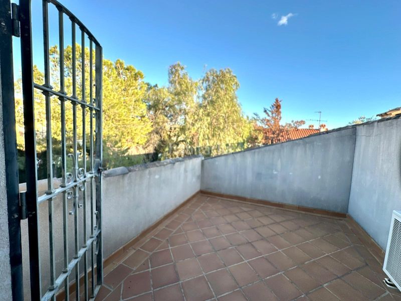 Foto b796e0f6-6206-4e6a-a5d1-c4b9d22370d3. Xalet amb aparcament piscina a La Huerta Mutxamel