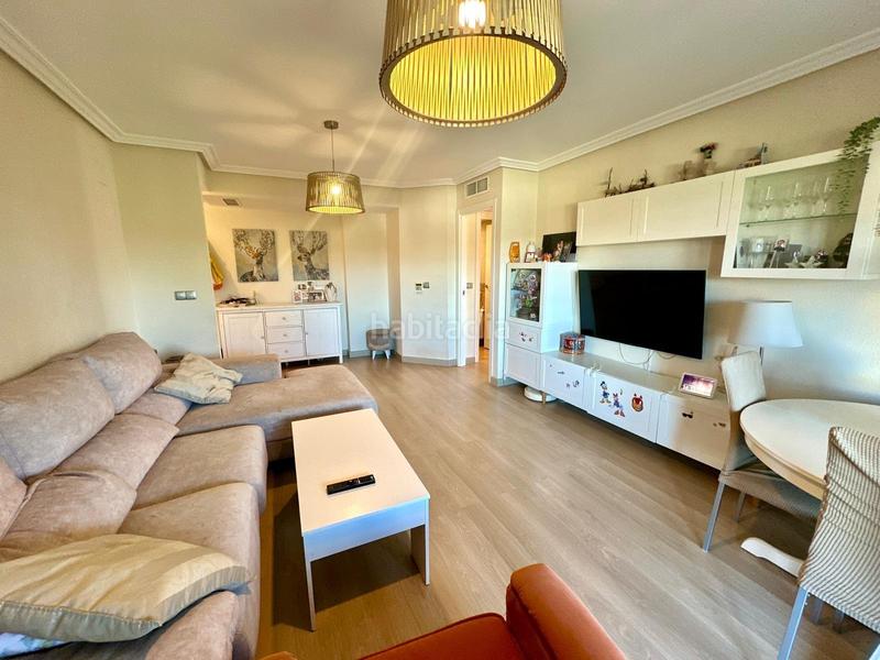 Foto 5cf4f787-12d2-4058-9a16-b8b5ad1565e3. Pis amb aparcament piscina a Albufereta Alicante