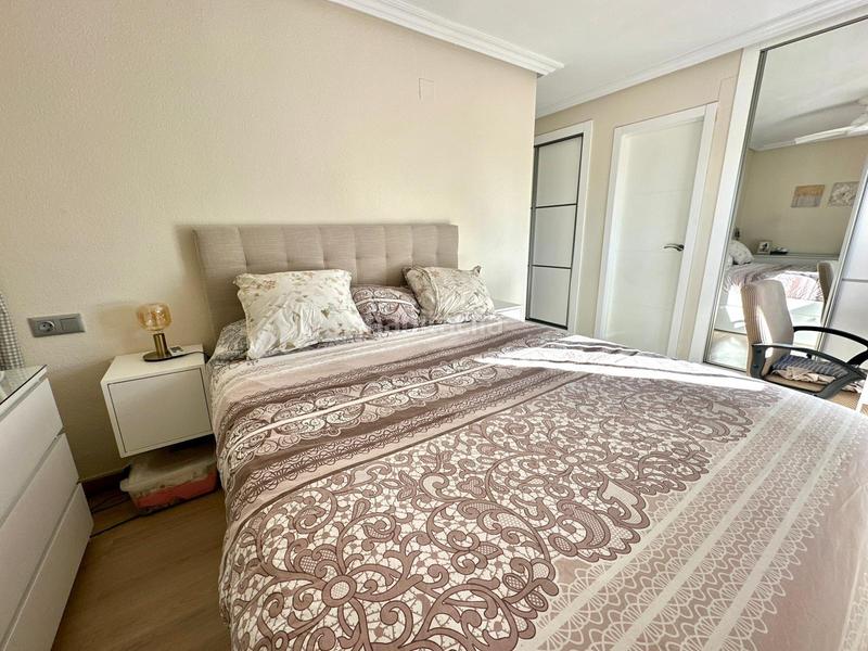 Foto bc785d19-a502-4229-8a7a-42e518819843. Pis amb aparcament piscina a Albufereta Alicante