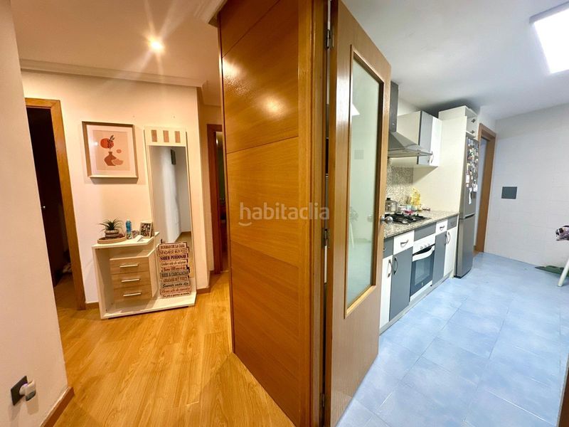 Foto 4f76d5fe-d955-4eff-b386-31409a25387d. Pis amb aparcament a Paus - Polígono San Blas Alicante