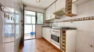 Pis  Calle plus ultra. Amplio y luminoso piso en carolinas altas, alicante  ideal para