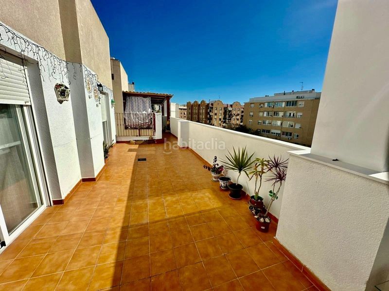 Foto a4ce1af7-df35-4233-95f7-eb86602bebc2. Àtic a Centro Sant Vicent del Raspeig