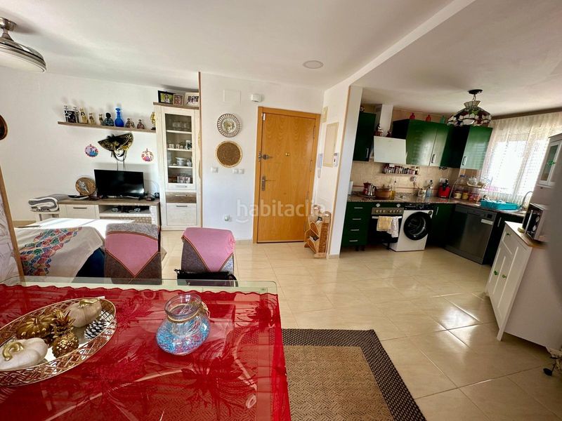 Foto bc2e1f5b-2423-49f9-bd30-62819683e023. Àtic a Centro Sant Vicent del Raspeig