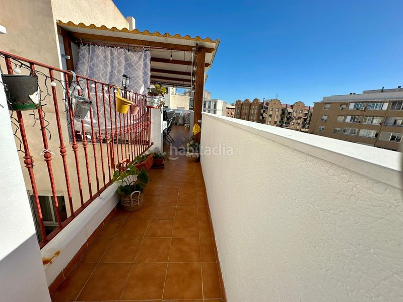 Foto cb2519aa-8fbf-4590-adef-8998fcf5f59b. Àtic a Centro Sant Vicent del Raspeig