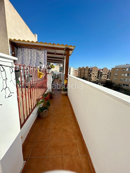 Foto d39c8fd3-fb97-463c-949b-b1453c4b5a8f. Àtic a Centro Sant Vicent del Raspeig