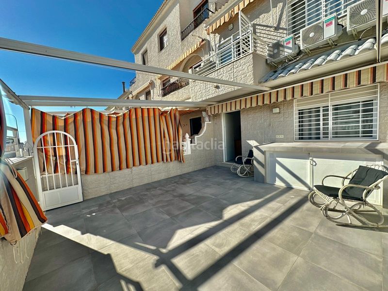 Foto 1e7842b1-3fba-4849-b9c3-cfbdea65062b. Casa amb aparcament a Playa Tamarit-Playa Lissa Santa Pola