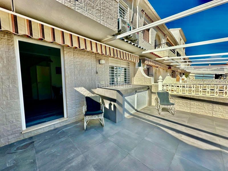 Foto 2bd55ba9-4e06-4673-9b83-276dfcc7eb0d. Casa amb aparcament a Playa Tamarit-Playa Lissa Santa Pola