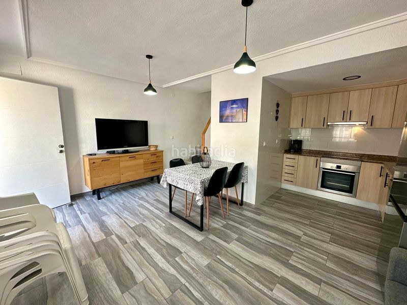 Foto 3866caf2-bfc7-4d40-9a5e-572e6f76cb5f. Casa amb aparcament a Playa Tamarit-Playa Lissa Santa Pola