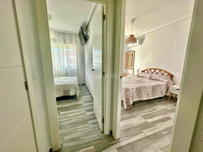 Foto 5725f570-caef-40a0-9428-c3574584ef7e. Casa amb aparcament a Playa Tamarit-Playa Lissa Santa Pola