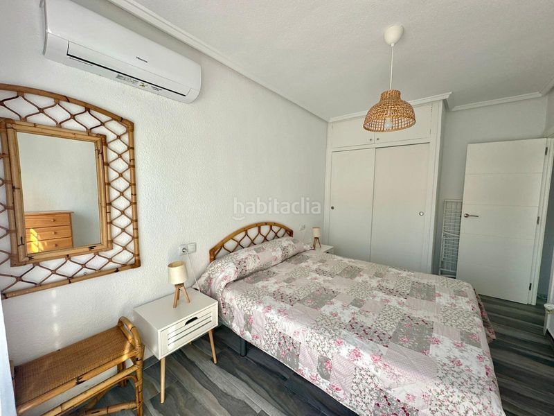 Foto 717b1867-702e-4131-8407-0dd6b6bcb4b9. Casa amb aparcament a Playa Tamarit-Playa Lissa Santa Pola