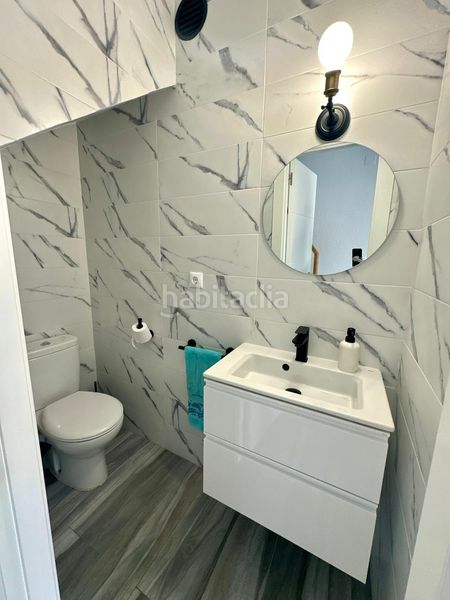 Foto f96ec40e-3cc0-482c-a1be-49a4ed3d0f7b. Casa amb aparcament a Playa Tamarit-Playa Lissa Santa Pola