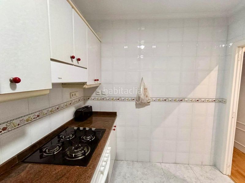 Foto bcb5a3c5-64e2-453a-abfc-128fb8c6187b. Pis a Carolinas Altas Alicante