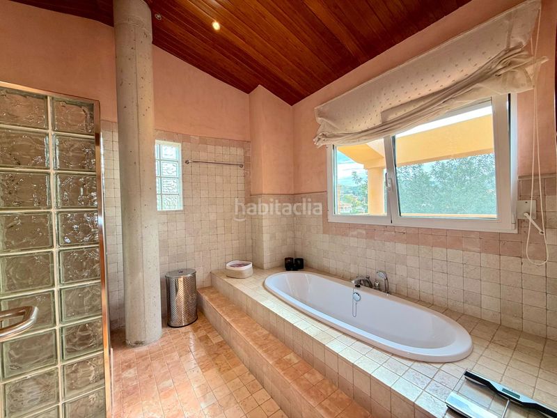 Foto 5a96d2ea-7d85-4f48-a6be-7fc34e75255f. Xalet amb calefacció aparcament piscina a Busot