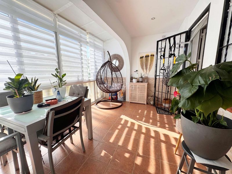 Foto 472161d8-cc28-411e-955d-e1fcba158ef8. Casa adossada amb piscina a Monte y Mar Santa Pola