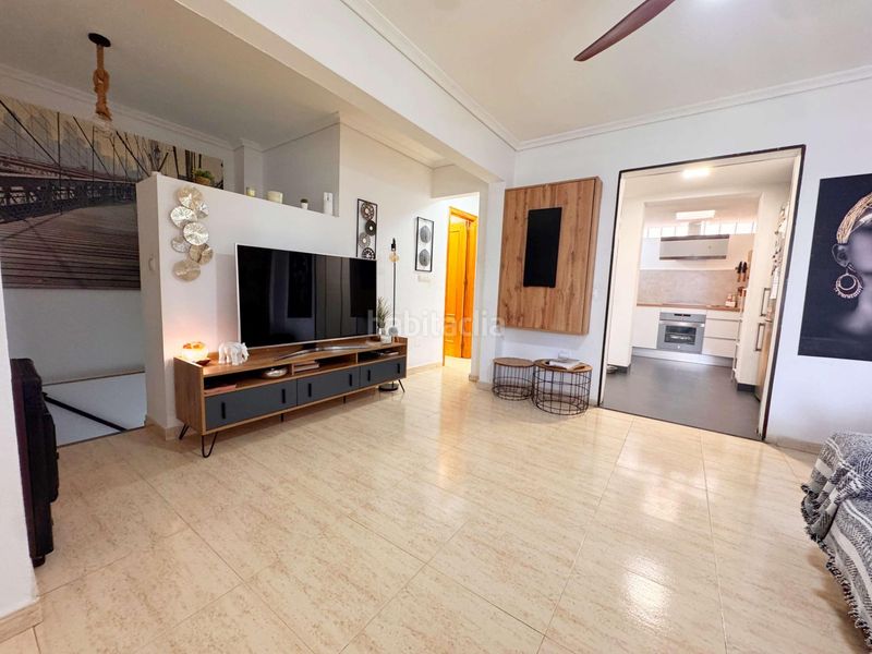 Foto 7496fccb-a633-4e88-acc0-2112a638ee5d. Casa adossada amb piscina a Monte y Mar Santa Pola