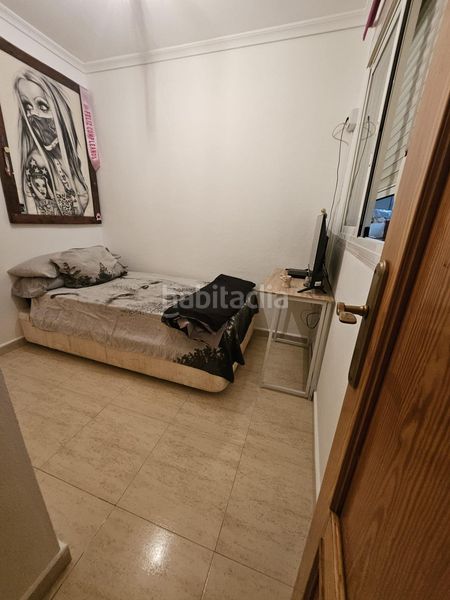 Foto c20b2093-1a92-4d90-b979-a5e80027a12f. Casa adossada amb piscina a Monte y Mar Santa Pola