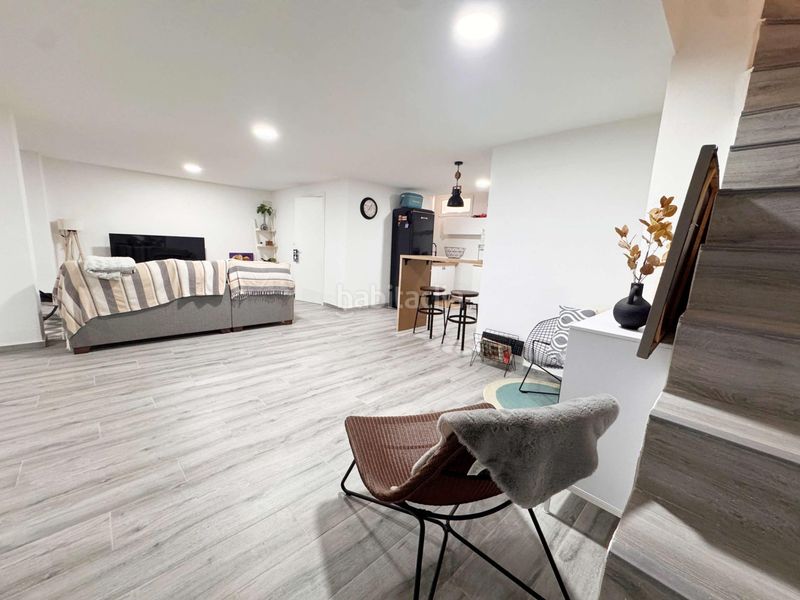 Foto c8f7052d-503a-48cc-b951-e56bd183415f. Casa adossada amb piscina a Monte y Mar Santa Pola