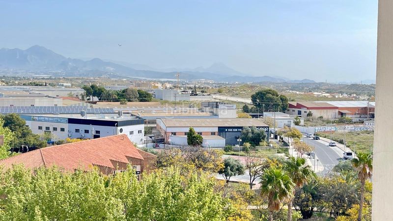 Foto 8cfdf10d-910e-4064-9fb1-8c7ddff79fc6. Pis amb piscina a Haygon-Universidad Sant Vicent del Raspeig