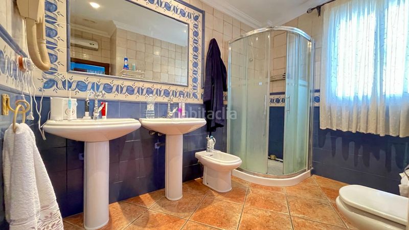 Foto 21337984-a6e0-4eea-9fb4-a14e8bd2f558. Xalet amb aparcament piscina a Sax