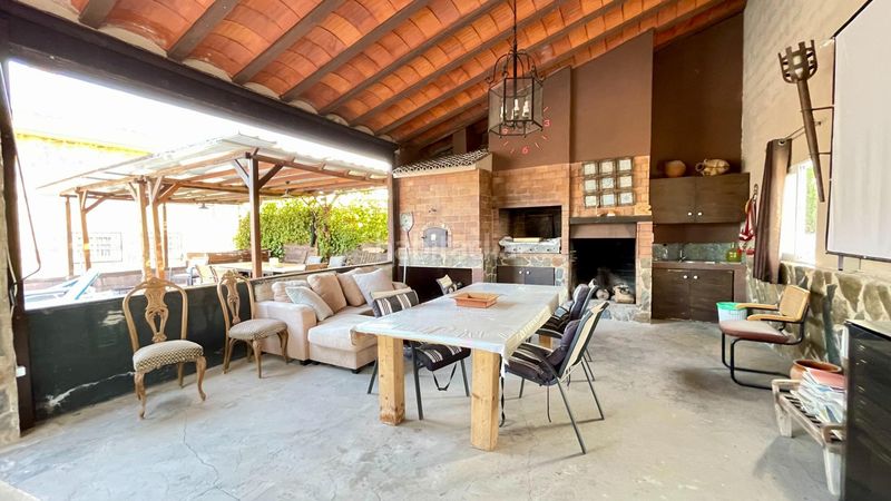 Foto 4c50a970-2851-4979-966f-729b8f30374a. Xalet amb aparcament piscina a Sax