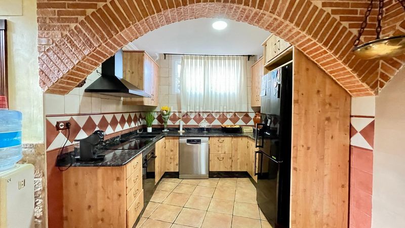 Foto ca67f7f7-63fd-412b-adaf-9a36f6b2b35b. Xalet amb aparcament piscina a Sax