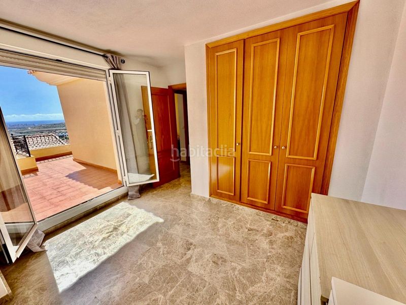 Foto 3f471c5d-2284-4c63-89cd-f75206155606. Casa adossada amb aparcament piscina a Bonalba-Cotoveta Mutxamel