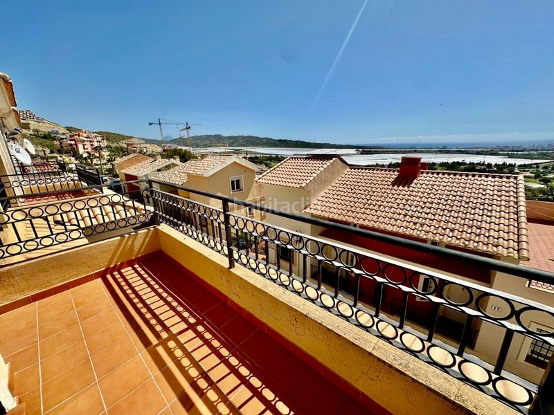 Foto 71d6df55-6cfe-4328-9279-8aa811251147. Casa adossada amb aparcament piscina a Bonalba-Cotoveta Mutxamel