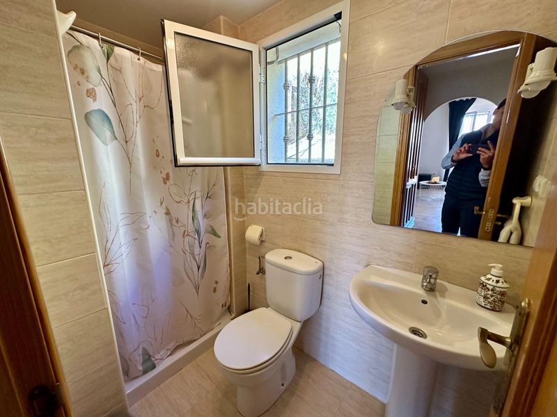 Foto bc8b5f6d-9d30-4fec-afc0-473fcc939c19. Casa adossada amb aparcament piscina a Bonalba-Cotoveta Mutxamel