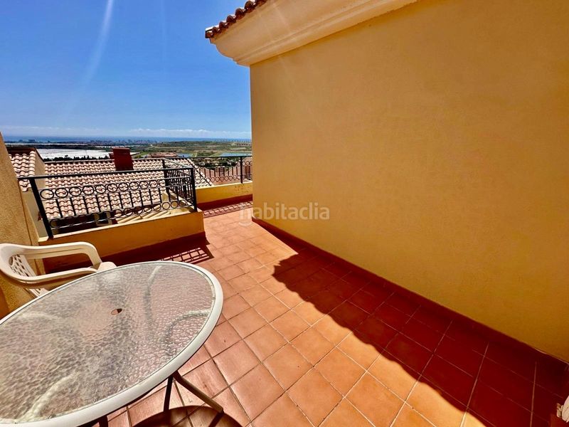 Foto d8a7c0e1-3def-480f-a7ab-c19a5b53035c. Casa adossada amb aparcament piscina a Bonalba-Cotoveta Mutxamel