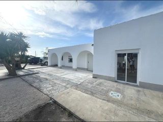 Xalet  Partida partida marina. Chalet moderno en la marina de elche  oportunidad única