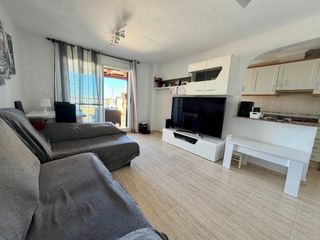 Piso  Calle sofre. Piso con terraza exclusiva con vistas despejadas!