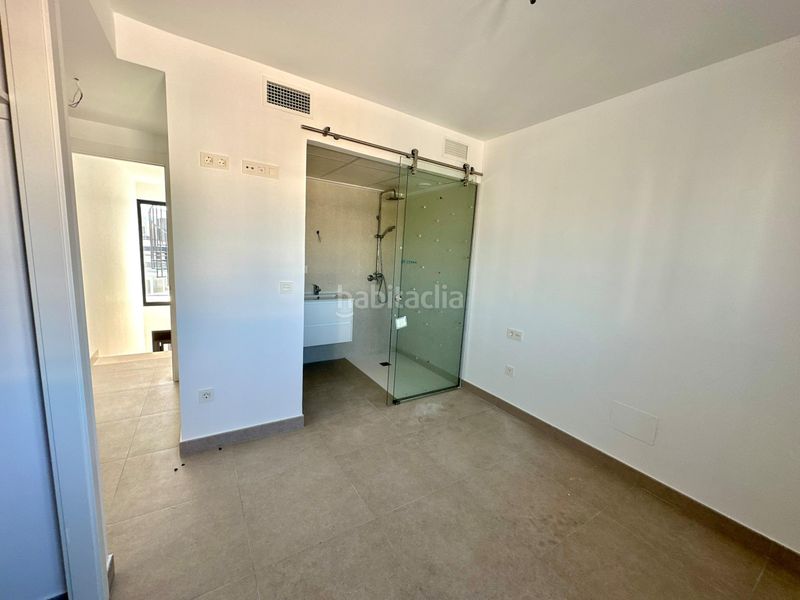 Foto f71bb119-94b4-46e2-a418-7c9e50df8635. Casa adossada amb aparcament piscina a Monte y Mar Santa Pola