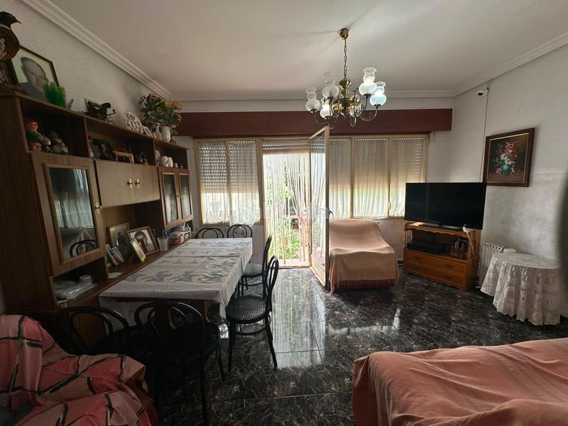 Foto fbc15258-31d5-4f0d-b422-3d7adaabf4b6. Casa a Norte Sant Vicent del Raspeig