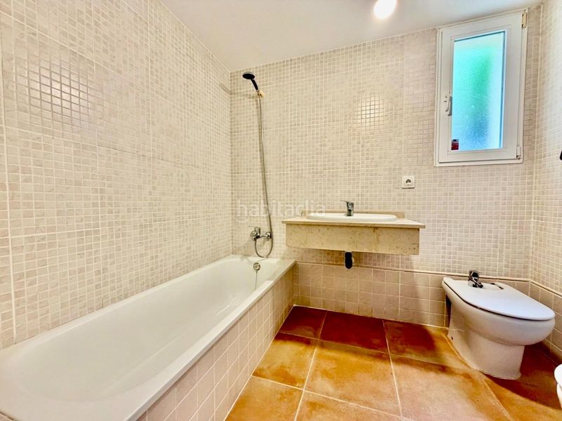 Foto cb7e7c4a-dad4-41d9-afae-2c01a3e9ff98. Pis amb aparcament piscina a Altea hills Altea
