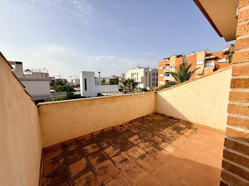 Foto fac2717f-6654-4f23-acd1-224add319517. Xalet amb aparcament a Playa Muchavista Campello (el)