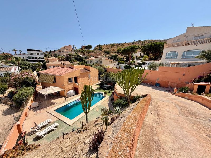 Foto 680e6317-9c51-4ec9-abe3-e237b7a15d99. Xalet amb calefacció aparcament piscina a Pueblo Acantilado-Lanuza Campello (el)