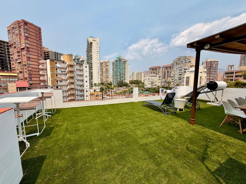 Foto a9ff2d62-8350-481f-b5c8-b552f99459c4. Edificio in cala Finestrat Finestrat