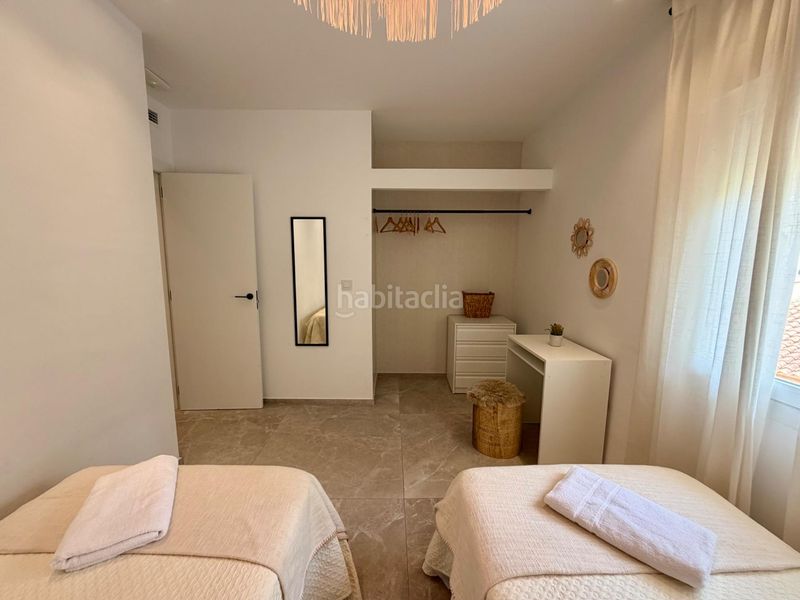 Foto ea1f8d80-5d30-4746-a3ee-eeb5f73ee270. Edificio in cala Finestrat Finestrat